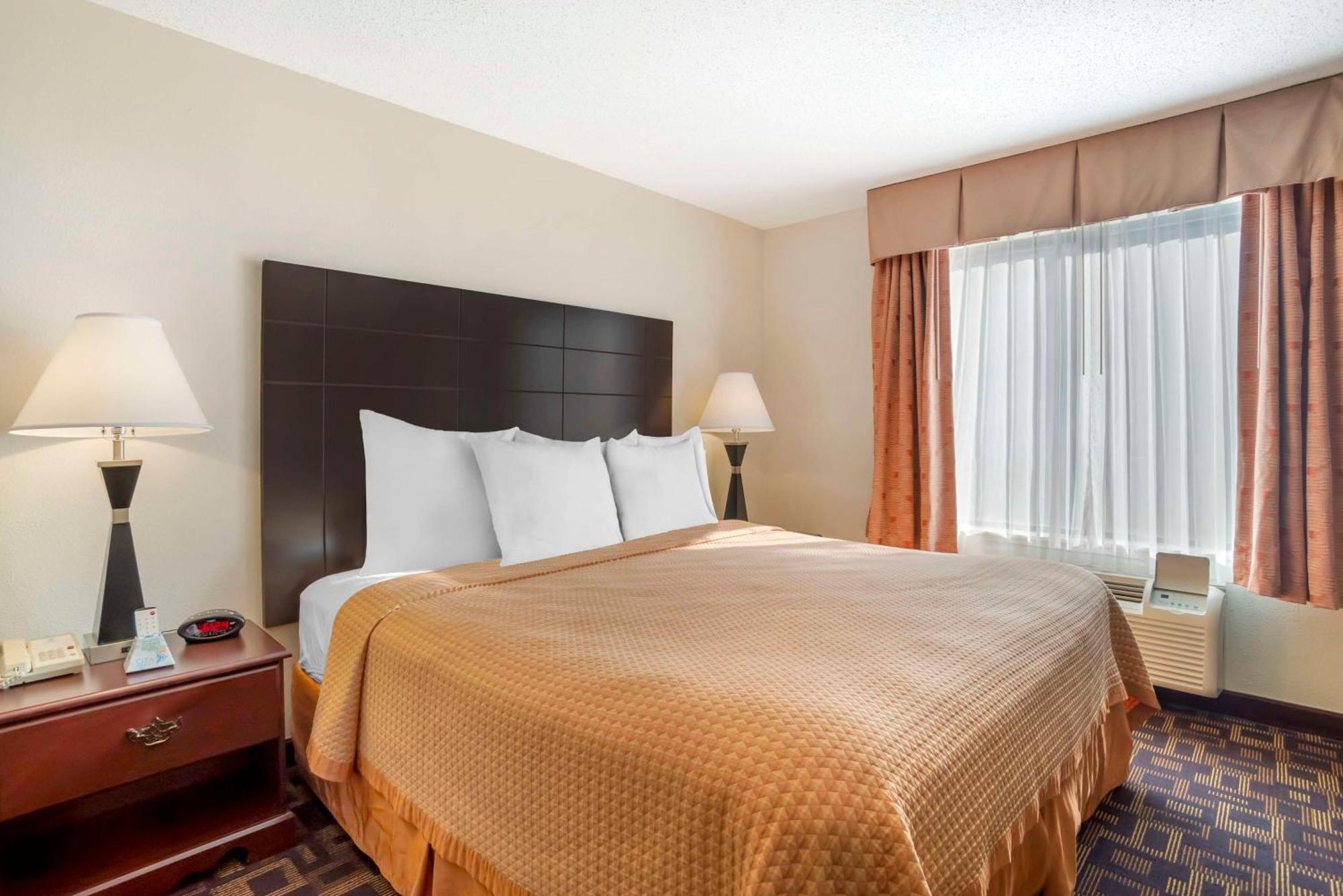 פורט מיל Best Western Carowinds מראה חיצוני תמונה